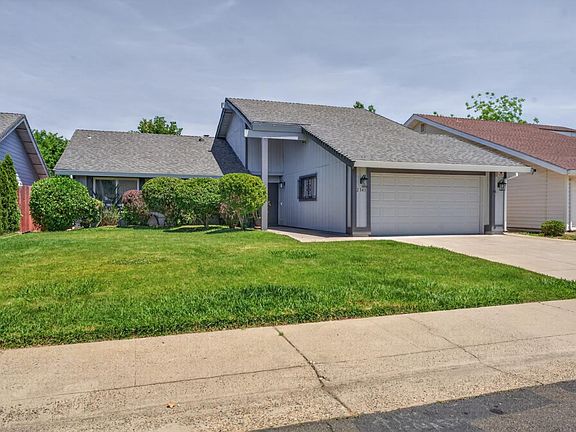 3rd image of 2341 Rudat Cir