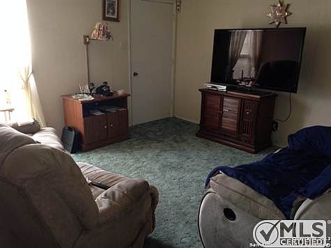 4th image of 163 Flair Dr