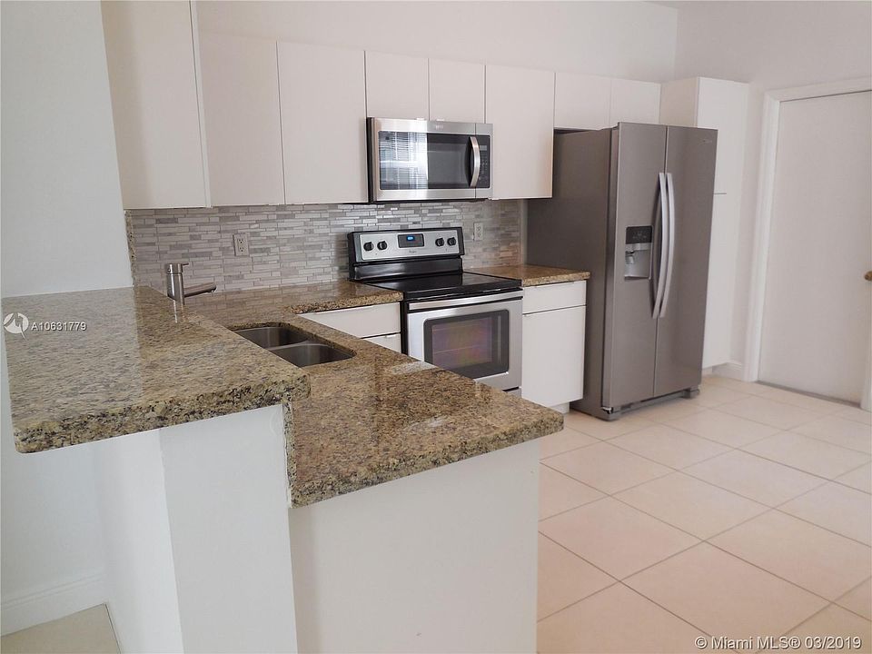 1st image of 2090 Madeira Dr