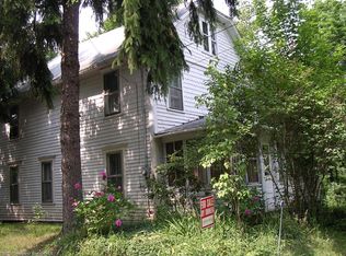 18 Lake Quinn Rd, Markleysburg, PA 15459