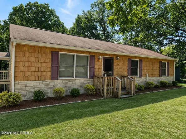 22 Radcliff Avenue, Browns Mills, NJ 08015