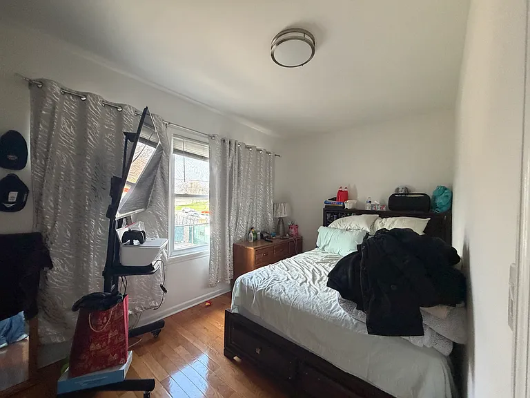 Banner Ave — Photo 9