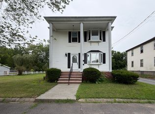 5 Bliss St Floor 2, Taunton, MA 02780