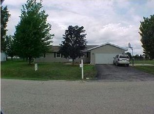 13880 Chevron Dr, Rockton, IL 61072