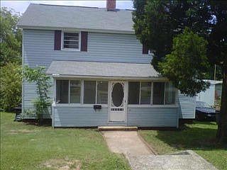 1st image of 15 F St