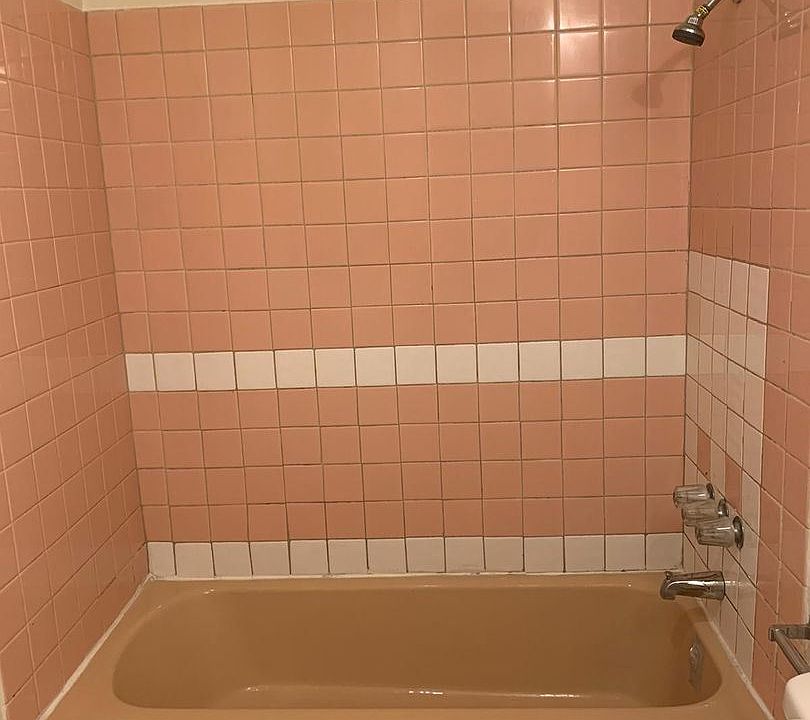 2nd image of 2565 Lynnwood St APT 02
