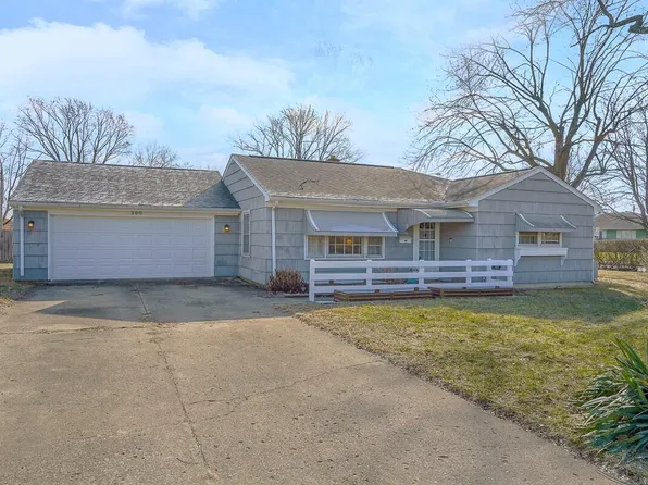 300 Sturbridge Rd, Columbus, OH 43228