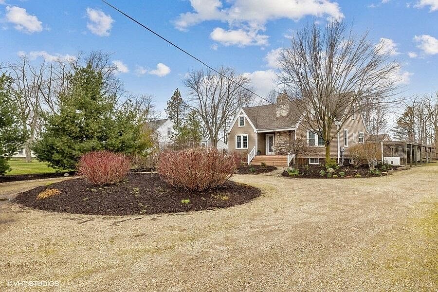 6633 Kruger Rd, Three Oaks, MI 49128 Zillow