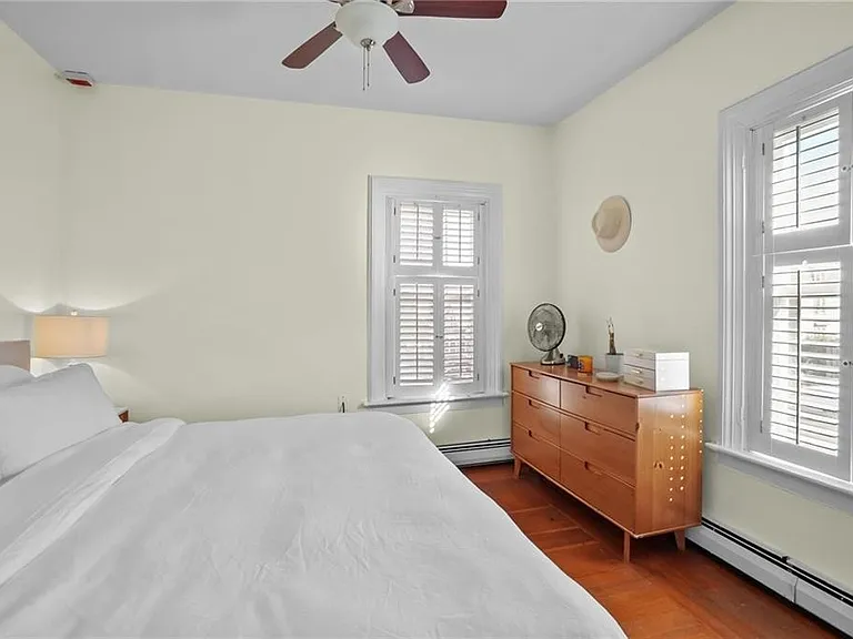12 Catherine St #3 — Photo 9