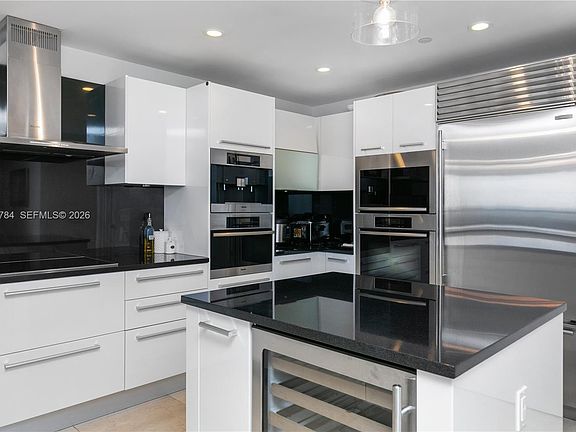5th image of 17121 Collins Ave APT 2905