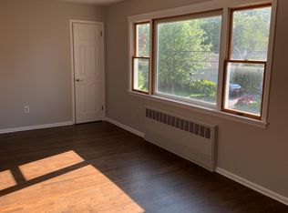 141 S Kensington Ave, Rockville Centre, NY