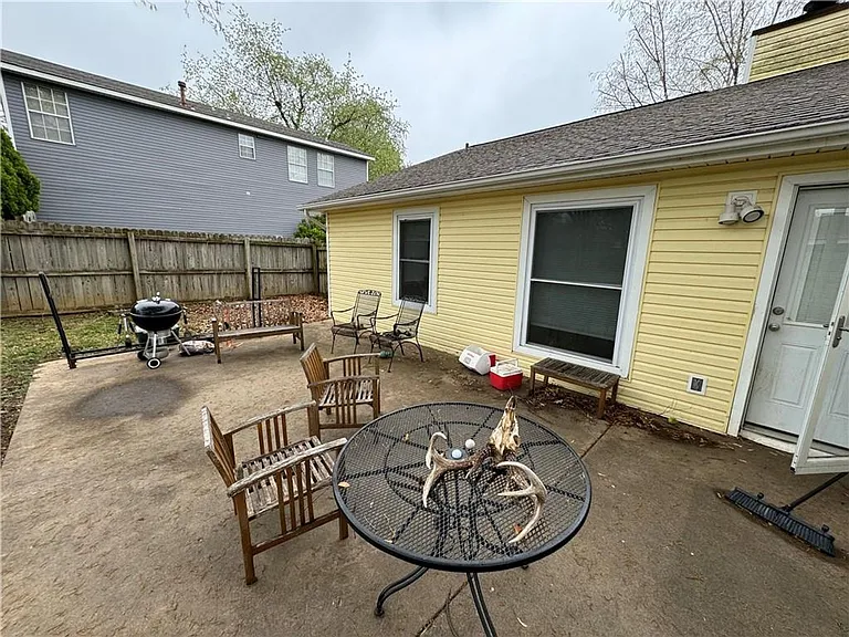 2502 W Megan Dr — Photo 18