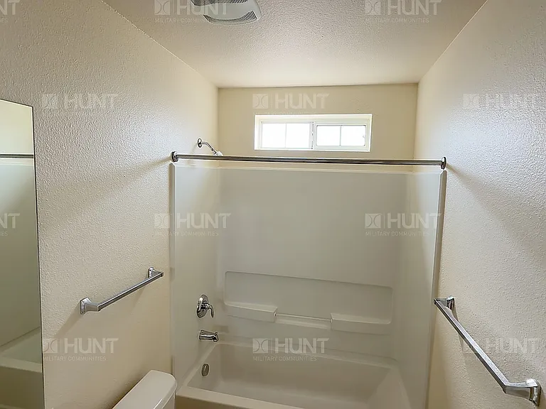 908A Mountain Laurel Cir SE — Photo 10