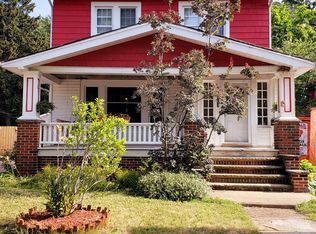 16203 W Park Rd, Cleveland, OH 44111