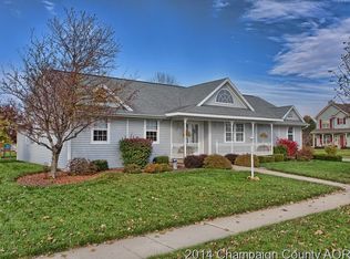 1707 S Deer Run Dr, Mahomet, IL 61853