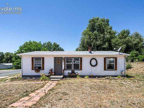 2nd image of 316 Comanche Village Dr