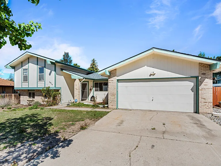 5916 Wolf Creek Pl — Photo 4