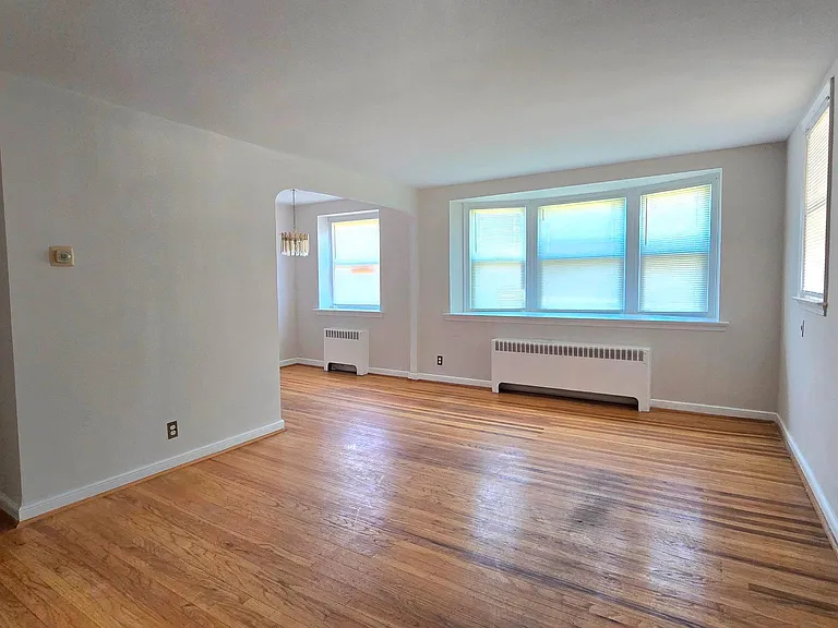 165 E Fariston Dr #1 — Photo 5