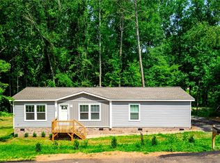 328 Francis St, Norris, SC 29667