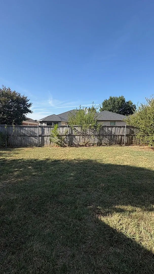 Charming 4-Bedroom Home in Mansfield ISD! — Photo 4