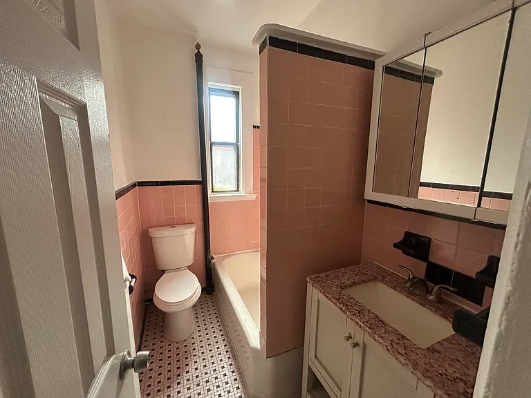 1443 White Plains Rd #5 — Photo 5