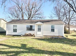 1660 Doubet Rd, Farmington, MO 63640