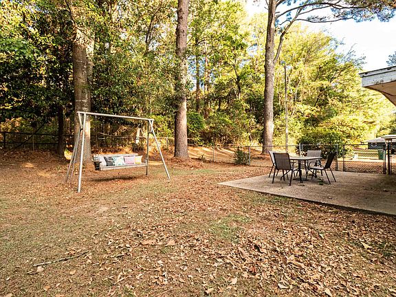 3rd image of 3116 Morgan Ln