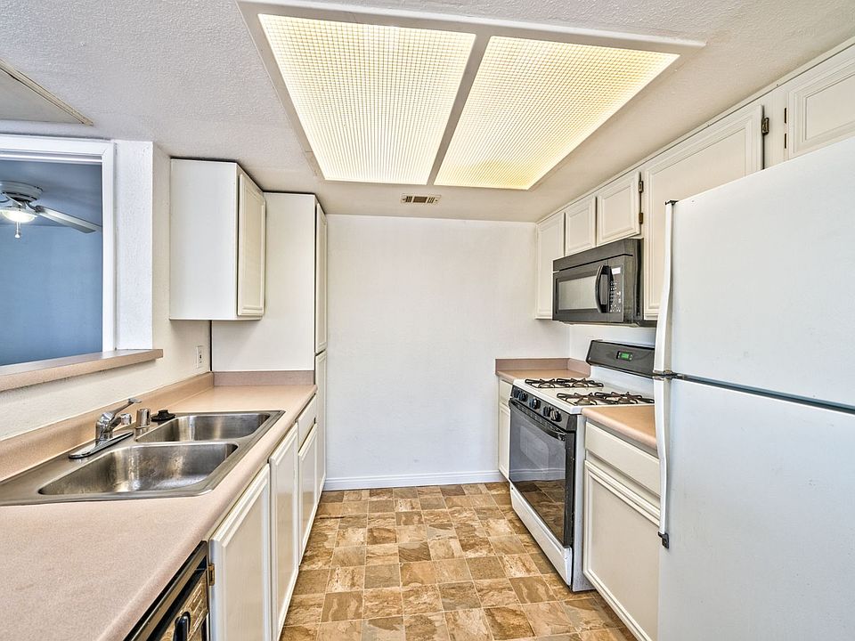 1st image of 8070 W Russell Rd Unit 2030