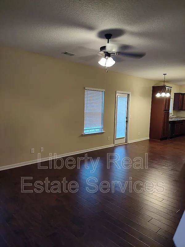 Pineridge SD — Photo 3