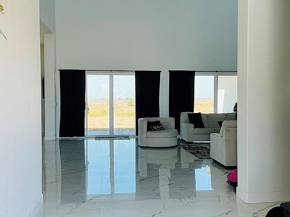 4th image of 5706 Zillock Rd