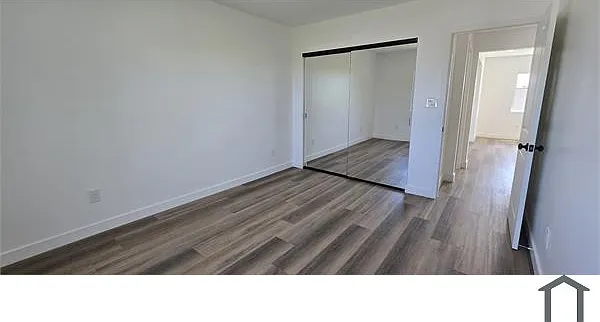 835 E 92nd St #4 — Photo 14
