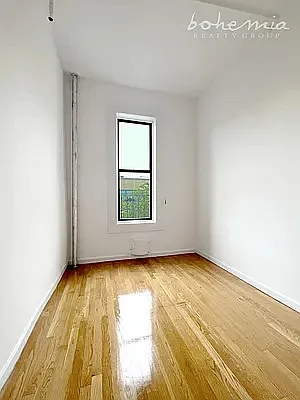 Rented by Bohemia Realty Group | media 13