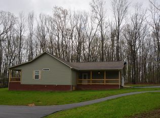 552 Robs Rd, Grimsley, TN 38565