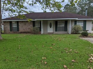 26818 Pen Dr, Walker, LA 70785