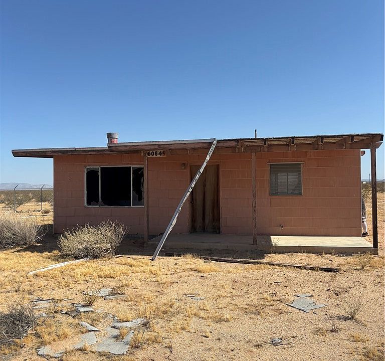 1st image of 60849 Adele Rd