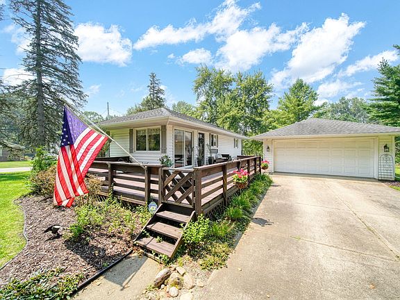 5th image of 6126 Crest Rd
