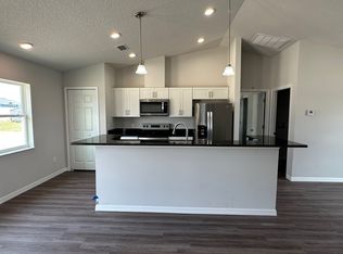 4587 E Walker St, Inverness, FL 34453