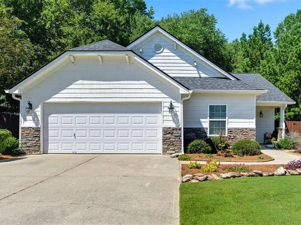 120 Cedar Bay Cir, Dallas, GA 30157