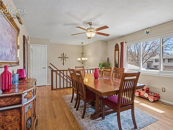 5th image of 272 Fay Dr