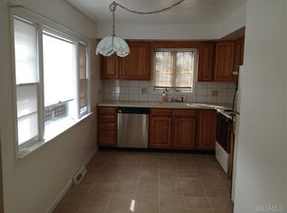 94 Clarkson Rd, Carmel, NY 10512