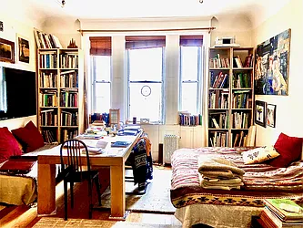 Rented by Batra Group Inc