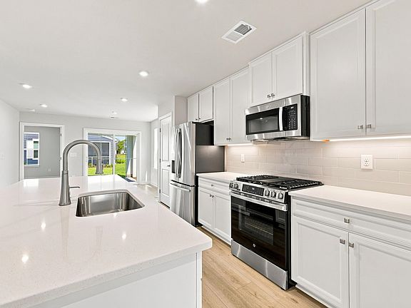 5th image of 2362 Elowen Ln. #23A
