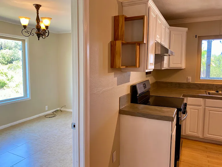 2761 Joan Ln — Photo 30