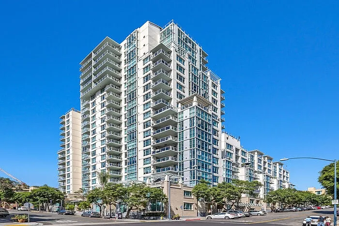 850 Beech St #203 — Photo 16