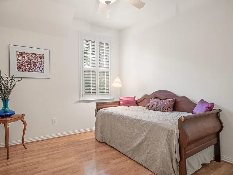 4209 Sexton Ln — Photo 12