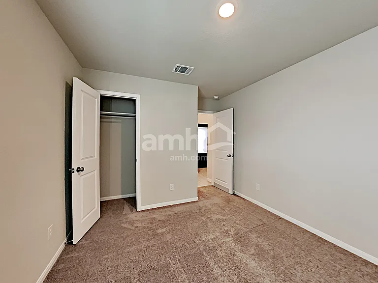 2713 Iberia Ct — Photo 18