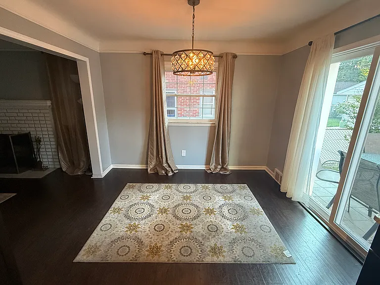 23450 Wilson Ave — Photo 8