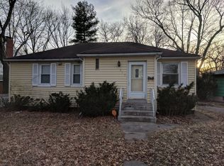 150 N Howard Ct, Gary, IN 46403
