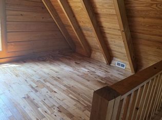 240 Reedy Ridge Rd, Hendersonville, NC 28792