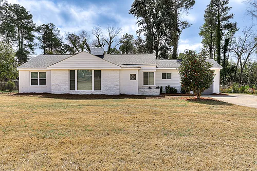 1813 Courtney Dr Photo 1 1813 Courtney Dr Photo 1